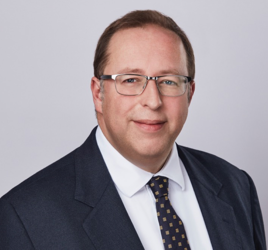 STEVE COOK Portfolio Manager